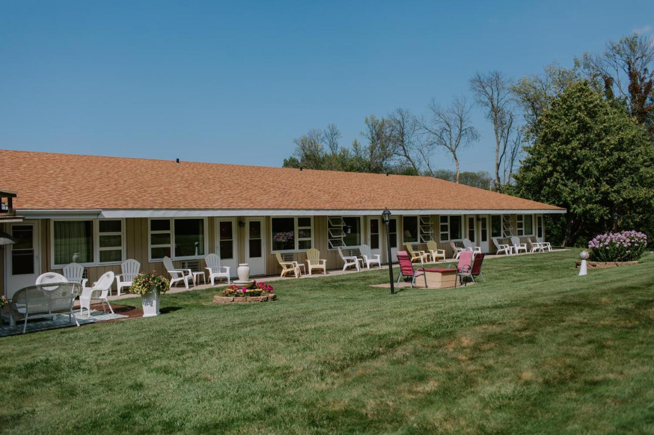 The Ellison Inn & Lounge Hotel 5*