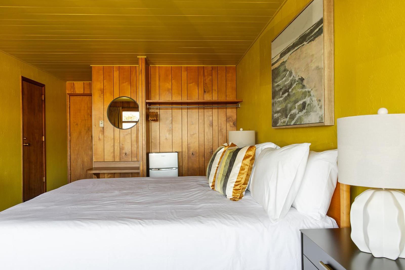 Hotel The Ellison Inn & Lounge Ellison Bay