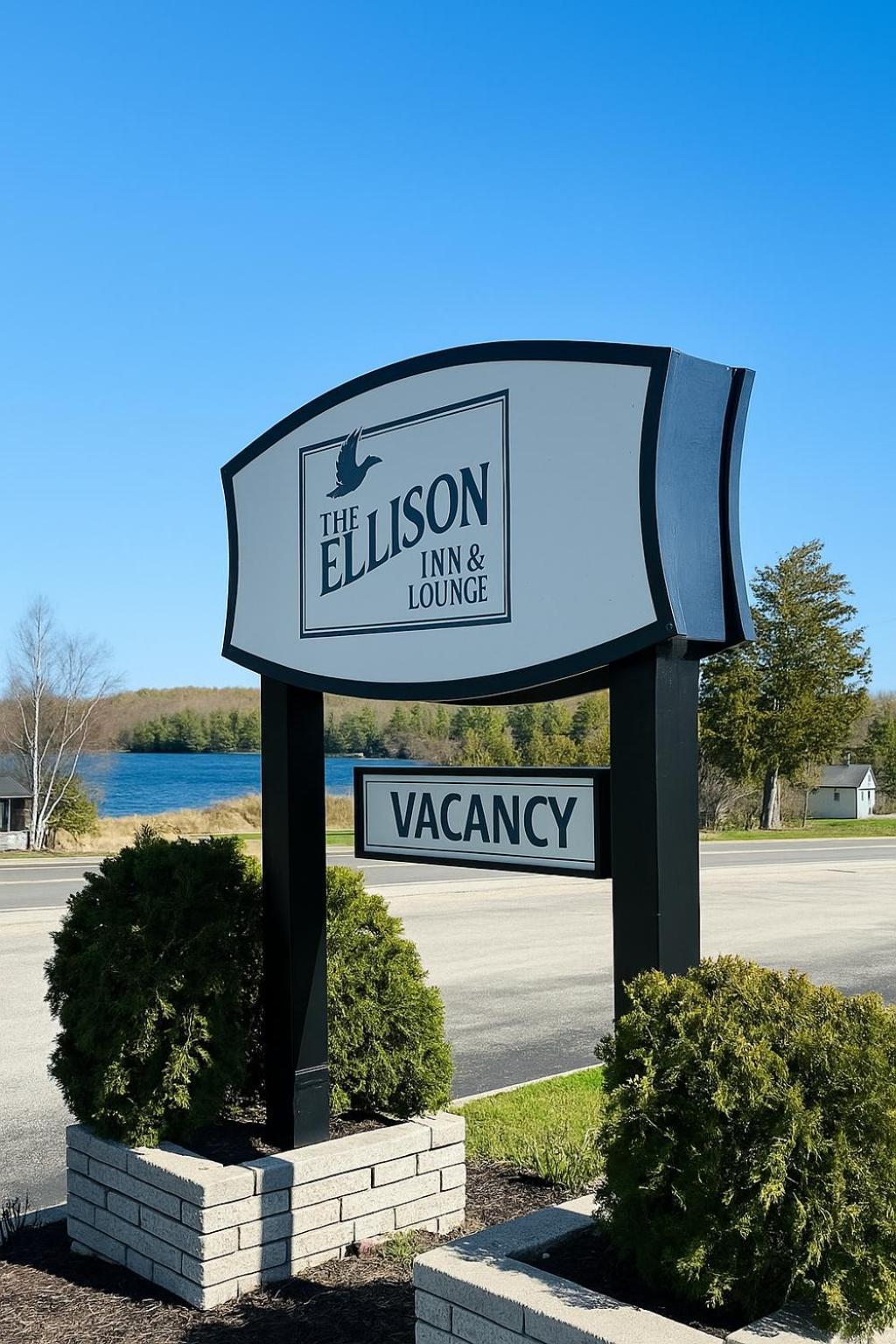 The Ellison Inn & Lounge Hotel Ellison Bay